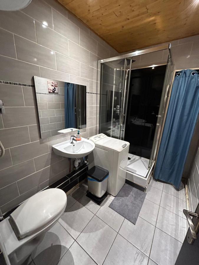 Appartement De Luxe En R/C Idealment Place En Hyper Centre Lourdes Bagian luar foto